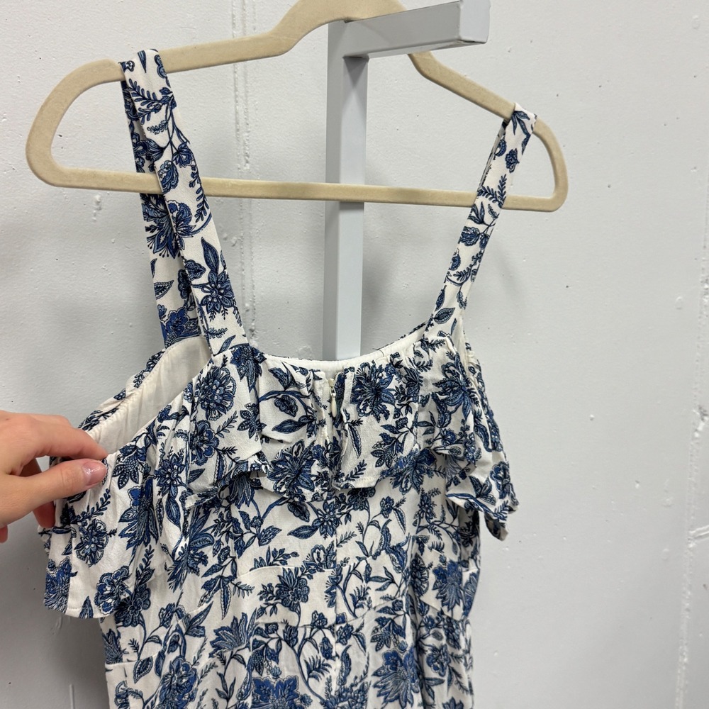 LOFT Floral Ruffle Wide Leg Jumpsuit Size 4 Sleeveless Pockets Blue White Summer - Picture 6 of 9